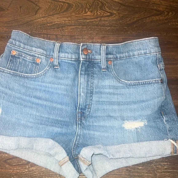 Madewell High Rise Denim Shorts Size 29 Distressed Cuffed Blue Jean Cutoffs - Picture 3 of 9